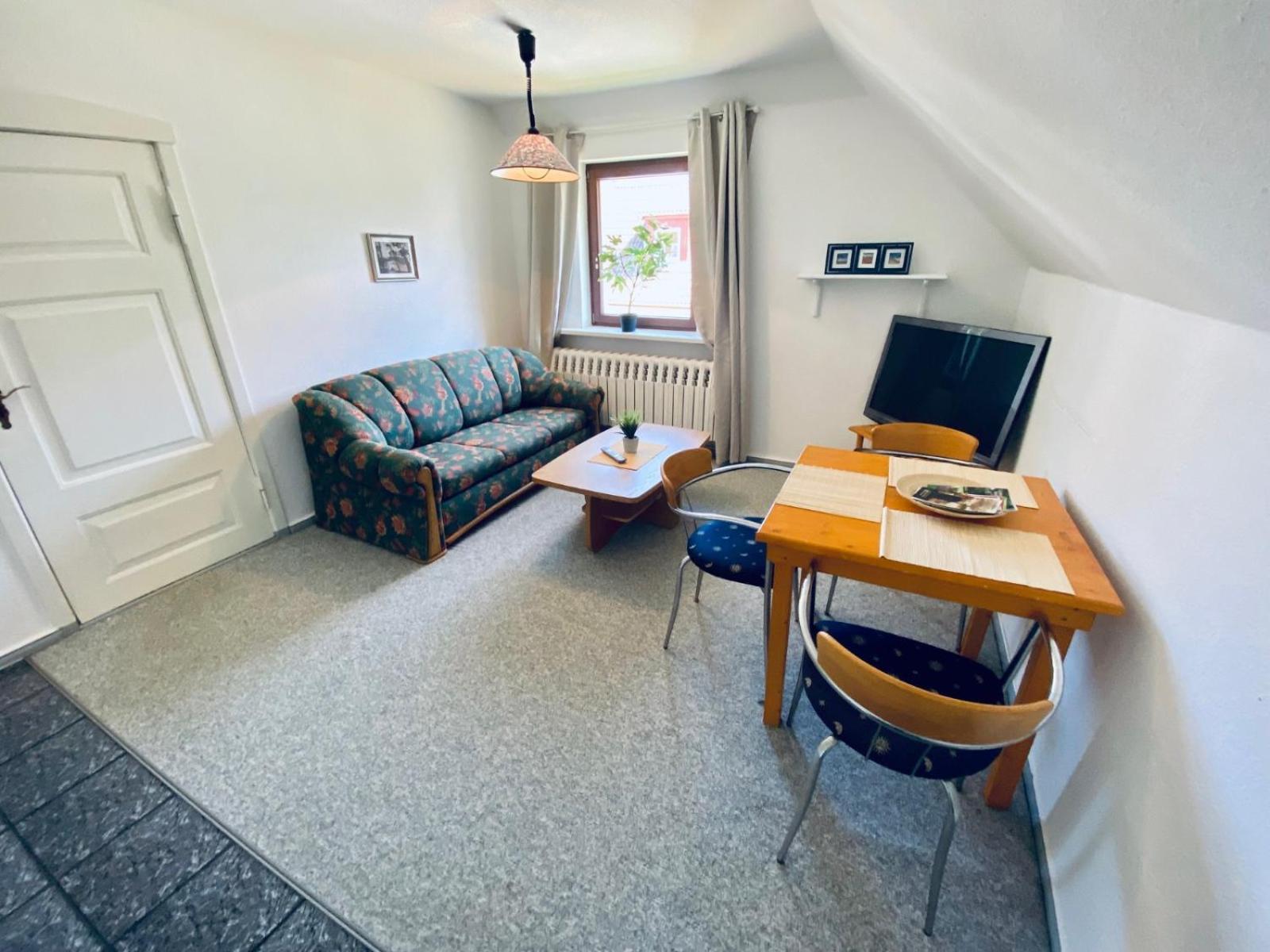 Ostsee-Landhaus Maehl In Prerow Mit Sauna Und Kamin Auch Fuer Gruppen Luaran gambar