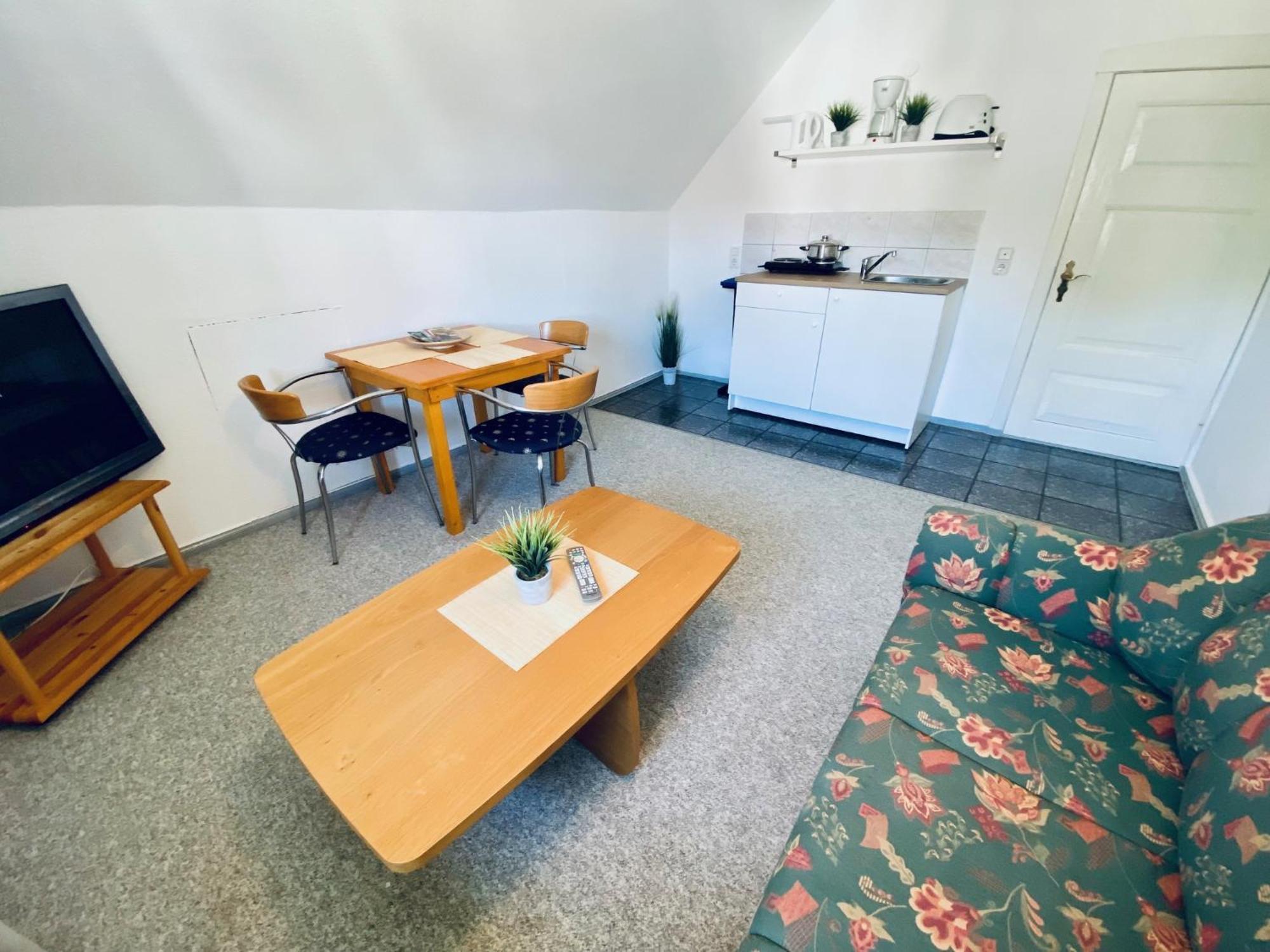 Ostsee-Landhaus Maehl In Prerow Mit Sauna Und Kamin Auch Fuer Gruppen Luaran gambar